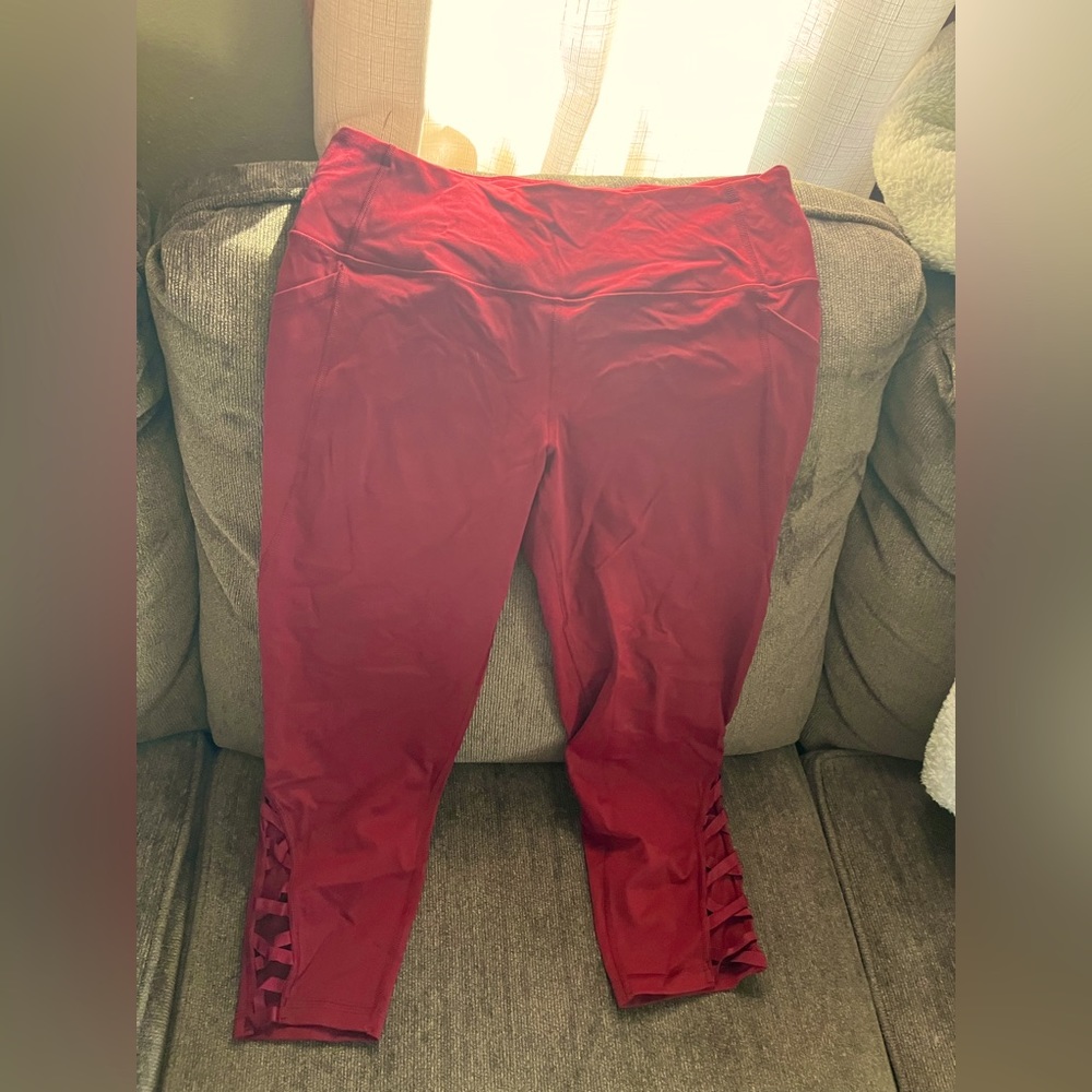 Large Red Victoria secret capri